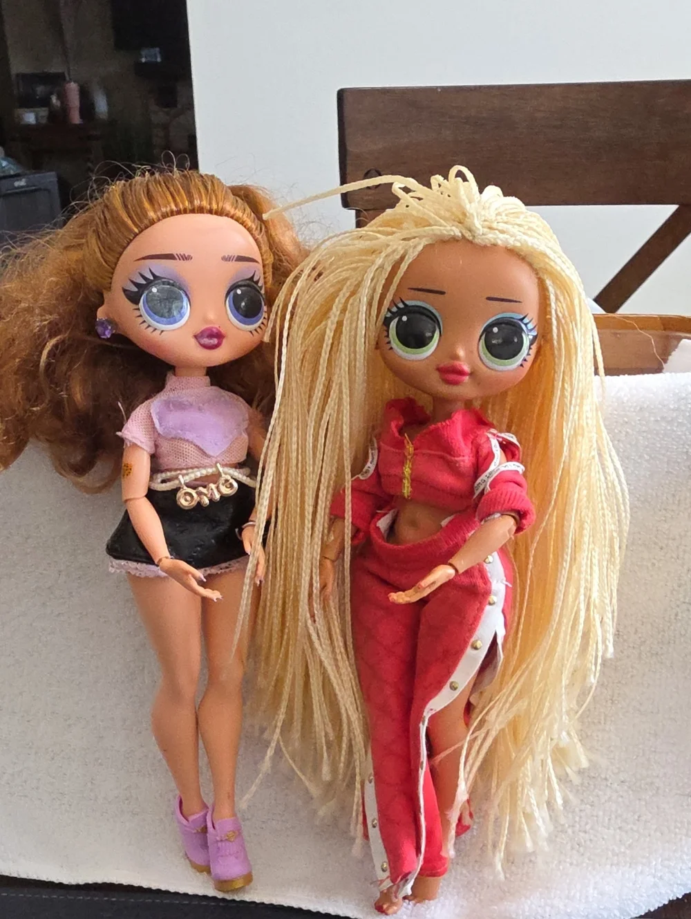 L.O.L. Surprise! Blonde & Brunette Dolls in Pink, Red and Black Fashion